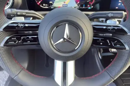 Photo 56 Mercedes Classe A  200 d 8G-DCT