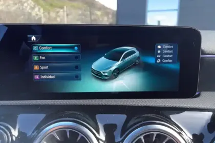 Photo 104 Mercedes Classe A  200 d 8G-DCT