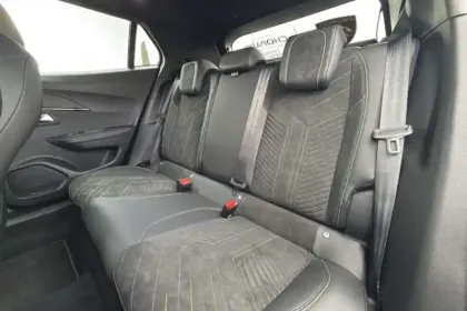 Photo 9 Peugeot 2008 Gén. II Ph2 GT Exclusive 5