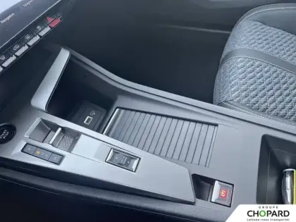 Photo 58 Peugeot 308  Hybrid 145 e-DCS6