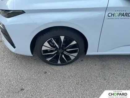 Photo 51 Peugeot 308  Hybrid 145 e-DCS6