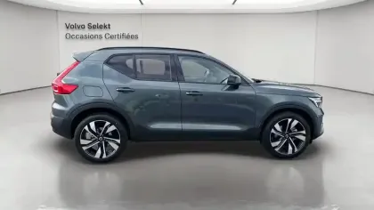 Photo 23 Volvo Xc40  B4 197 ch DCT7