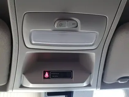 Photo 38 Renault EXPRESS (30) Gén. I Ph1 Confort 4