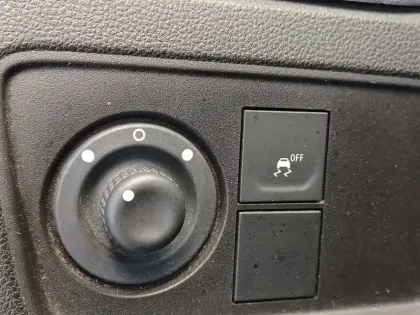 Photo 29 Renault EXPRESS (30) Gén. I Ph1 Confort 4