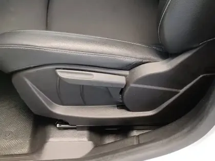 Photo 27 Renault EXPRESS (30) Gén. I Ph1 Confort 4