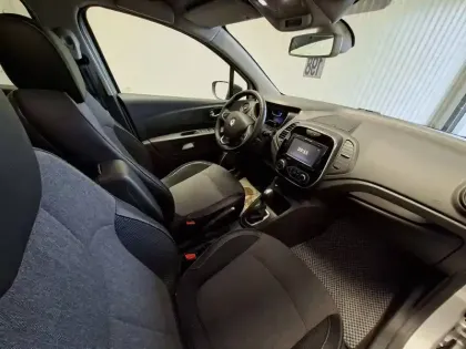 Photo 28 Renault Captur Gén. I (J87) Ph2 Intens 5