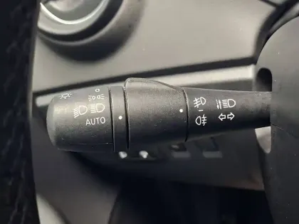 Photo 33 Renault Captur Gén. I (J87) Ph2 Intens 5