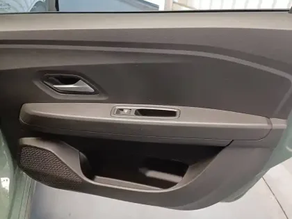 Photo 17 Dacia Jogger Gén. I (RJI) Ph2 Expression 5