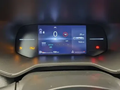 Photo 32 Renault Clio  Blue dCi 100 ch GSR2