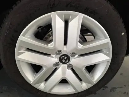 Photo 13 Renault Clio  Blue dCi 100 ch GSR2