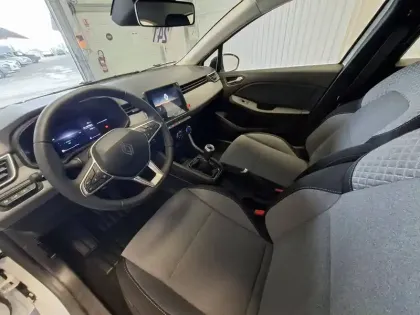 Photo 9 Renault Clio  Blue dCi 100 ch GSR2