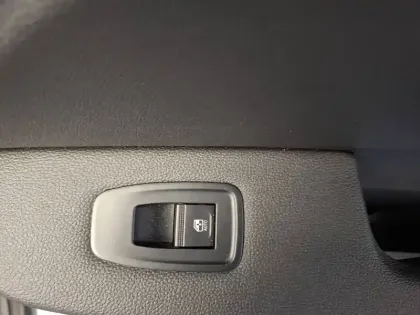 Photo 30 Renault Clio  Blue dCi 100 ch GSR2