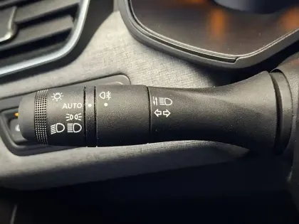 Photo 34 Renault Clio  Blue dCi 100 ch GSR2