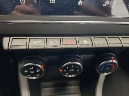 Photo 41 Renault Clio  Blue dCi 100 ch GSR2