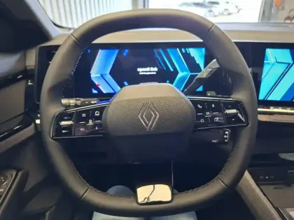 Photo 124 Renault Austral  E-Tech full hybrid 200 GSR2