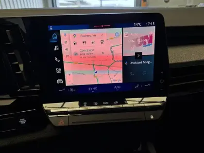 Photo 88 Renault Austral  E-Tech full hybrid 200 GSR2