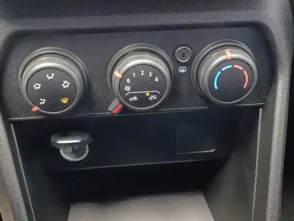 Photo 37 Dacia Sandero Gén. III (BJI) Ph2 Essential 5