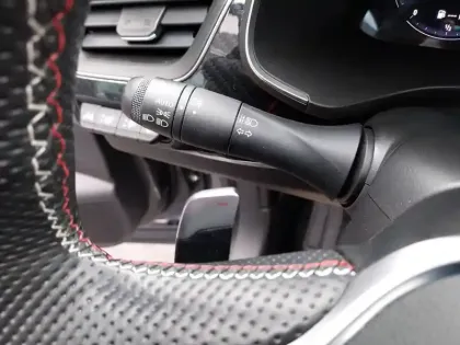 Photo 23 Renault Arkana  mild hybrid 140 EDC FAP - 22