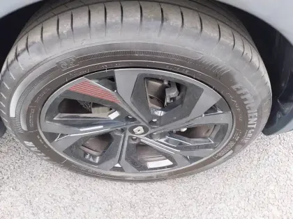 Photo 6 Renault Arkana  mild hybrid 140 EDC FAP - 22