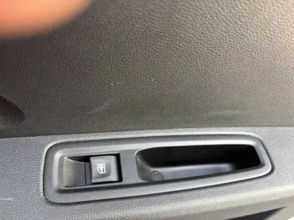 Photo 20 Dacia Jogger  Hybrid 140 7 places GSR2