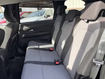 Photo 23 Dacia Jogger  Hybrid 140 7 places GSR2