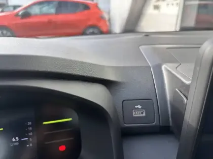 Photo 35 Dacia Jogger  Hybrid 140 7 places GSR2