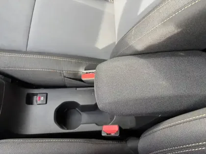 Photo 36 Dacia Jogger  Hybrid 140 7 places GSR2