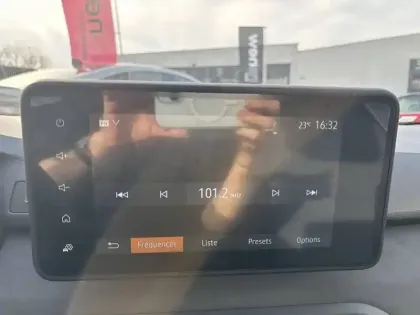 Photo 32 Dacia Jogger  Hybrid 140 7 places GSR2