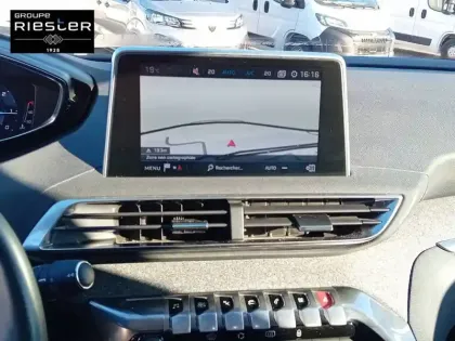 Photo 19 Peugeot 3008  1.5 BlueHDi 130ch S&S BVM6