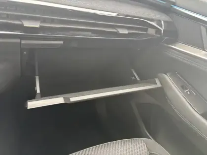 Photo 169 Renault Espace  E-Tech full hybrid 200 GSR2