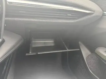 Photo 42 Renault Espace  E-Tech full hybrid 200 GSR2