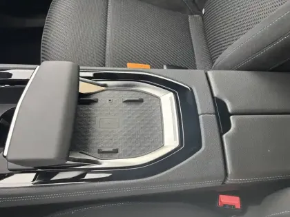 Photo 165 Renault Espace  E-Tech full hybrid 200 GSR2