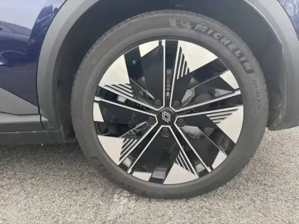 Photo 12 Renault Espace  E-Tech full hybrid 200 GSR2