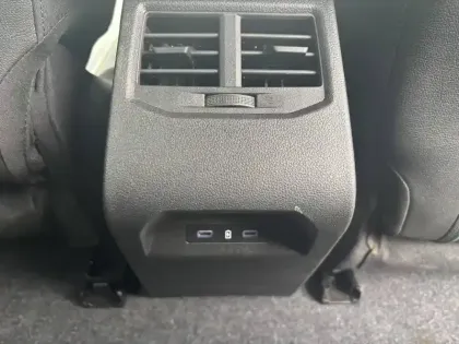 Photo 17 Renault Espace  E-Tech full hybrid 200 GSR2