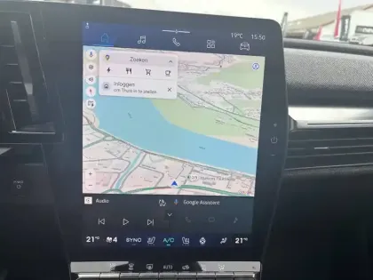 Photo 31 Renault Espace  E-Tech full hybrid 200 GSR2