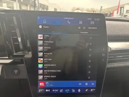 Photo 35 Renault Espace  E-Tech full hybrid 200 GSR2