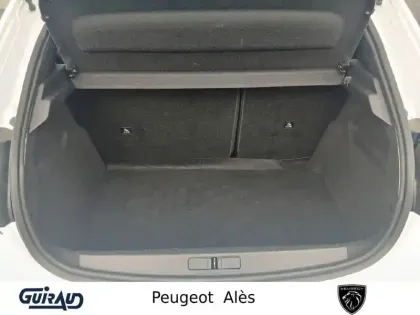 Photo 27 Peugeot 208  PureTech 75 S&S BVM5