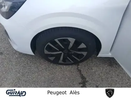 Photo 32 Peugeot 208  PureTech 75 S&S BVM5