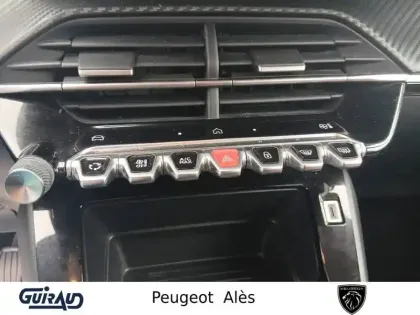 Photo 56 Peugeot 208  PureTech 75 S&S BVM5