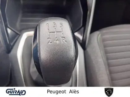 Photo 40 Peugeot 208  PureTech 75 S&S BVM5