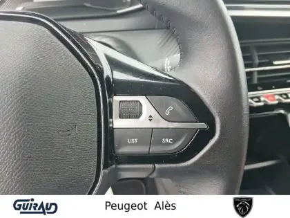 Photo 58 Peugeot 208  PureTech 75 S&S BVM5