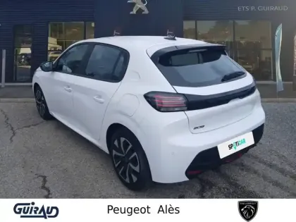 Photo 28 Peugeot 208  PureTech 75 S&S BVM5