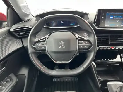 Photo 8 Peugeot 208  PureTech 100 S&S BVM6