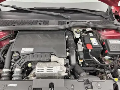 Photo 28 Peugeot 208  PureTech 100 S&S BVM6