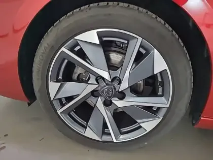 Photo 15 Peugeot 308 Gén. III Ph1 Allure Pack 5