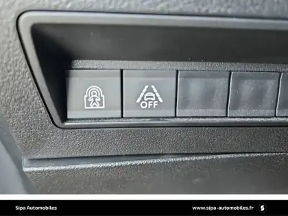 Photo 86 Peugeot Rifter  Standard BlueHDi 100 BVM5