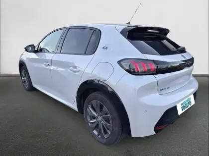 Photo 6 Peugeot 208  Electrique 50 kWh 136ch