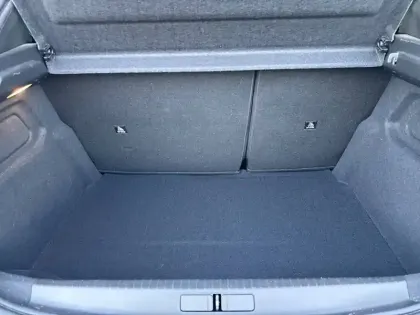Photo 18 Peugeot 208  Electrique 50 kWh 136ch