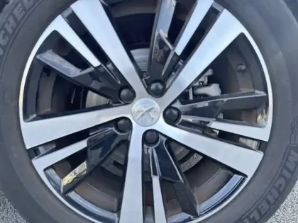 Photo 12 Peugeot 3008 Gén. II Ph2 NG GT 5