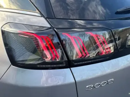 Photo 16 Peugeot 3008 Gén. II Ph2 NG GT 5